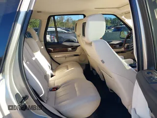 2010 Land Rover Range Rover Sport HSE Lux with VIN SALSK2D48AA216839, listed as a IAAI auction lot 40563810 with 97,361 mi miles and . Bid and sale history available at DreamBid. Image 8.