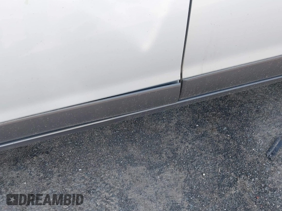 2007 Hyundai Veracruz GLS with VIN KM8NU73C17U005750, listed as a IAAI auction lot 42100304 with 227,101 mi miles and . Bid and sale history available at DreamBid. Image 6.