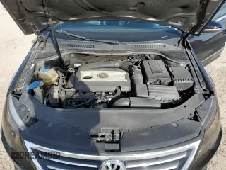 2010 Volkswagen CC Sport with VIN WVWMN7AN6AE557778, listed as a Copart auction lot 72707224 with 111,632 mi miles and Salvage Title. Bid and sale history available at carsss.com. Image 11.