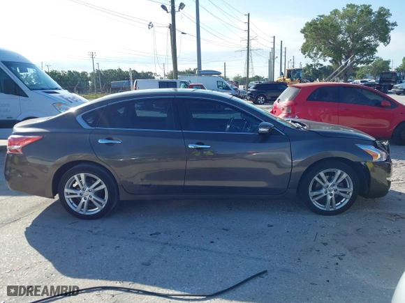 2013 Nissan Altima 3.5 SL with VIN 1N4BL3APXDN433871, listed as a IAAI auction lot 42039383 with 161,200 mi miles. Bid and sale history available at carsss.com. Image 13.