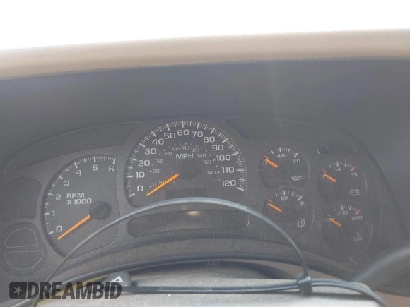2003 Chevrolet Suburban Z71 with VIN 3GNFK16T23G325753, listed as a IAAI auction lot 42409253 with 247,494 mi miles and . Bid and sale history available at DreamBid. Image 7.
