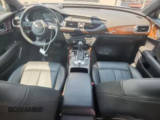 2016 Audi A7 z VIN WAU2MBFC1GN018267, wystawiony jako Copart lot #62498205 z przebiegiem 43 072 mil mil oraz Szkoda całkowita • Salvage title. Historia ofert i sprzedaży dostępna na DreamBid. Obrazek 8.