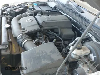 2005 Nissan Pathfinder LE z VIN 5N1AR18U55C756450, wystawiony jako IAAI lot #43155721 z przebiegiem 168 957 mil mil oraz . Historia ofert i sprzedaży dostępna na DreamBid. Obrazek 22.