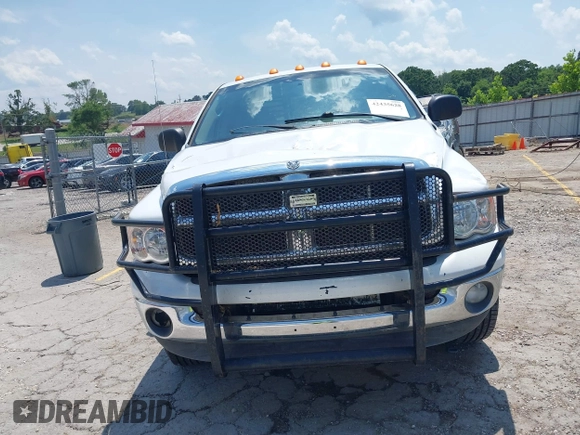2005 Dodge 2500 SLT with VIN 3D7KS28C75G741624, listed as a IAAI auction lot 42435628 with 309,649 mi miles and . Bid and sale history available at DreamBid. Image 12.