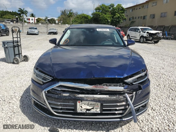 2021 Audi A8 with VIN WAU8DAF81MN007524, listed as a Copart auction lot 47288704 with 27866 miles. Bid and sale history available at carsss.com. Image 5.