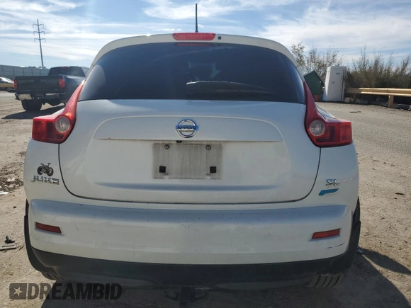 2014 Nissan Juke S with VIN JN8AF5MR2ET451353, listed as a Copart auction lot 80444344 with 138,710 mi miles and Salvage Title. Bid and sale history available at DreamBid. Image 6.