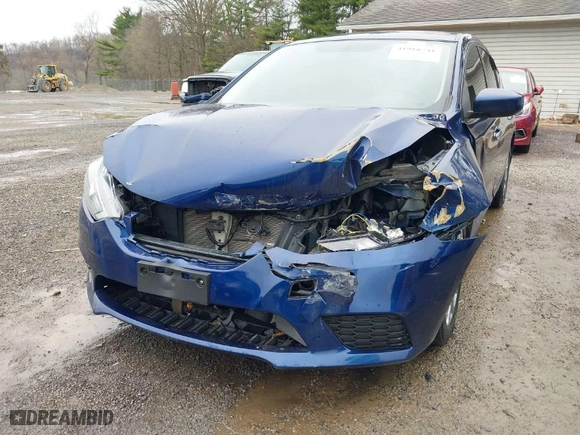2017 Nissan Sentra SV with VIN 3N1AB7AP0HL710178, listed as a IAAI auction lot 41918741 with 80,722 mi miles. Bid and sale history available at carsss.com. Image 6.