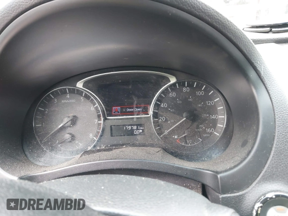 2014 Nissan Altima SV with VIN 1N4AL3AP3EN247800, listed as a IAAI auction lot 42040413 with 179,781 mi miles and . Bid and sale history available at DreamBid. Image 7.