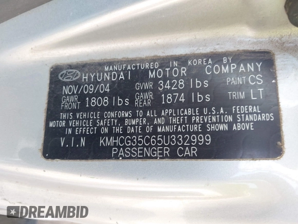 2005 Hyundai Accent GLS with VIN KMHCG35C65U332999, listed as a IAAI auction lot 42097932 with 225,593 mi miles. Bid and sale history available at carsss.com. Image 9.