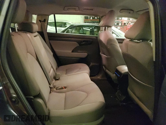 2020 Toyota Highlander LE with VIN 5TDBZRBH5LS005069, listed as a Copart auction lot 38469033 with 25,589 mi miles and . Bid and sale history available at DreamBid. Image 11.