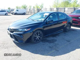 2022 Toyota Camry SE with VIN 4T1G11AK1NU688670, listed as a IAAI auction lot 42168847 with 54,975 mi miles. Bid and sale history available at carsss.com. Image 17.