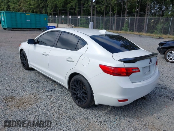 2014 Acura ILX Premium with VIN 19VDE1F54EE010386, listed as a IAAI auction lot 42587225 with 145,613 mi miles and . Bid and sale history available at DreamBid. Image 3.