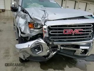 2016 GMC Sierra 2500HD SLT z VIN 1GT12TE87GF116544, wystawiony jako Copart lot #42917685 z przebiegiem 119 882 mil mil oraz Szkoda całkowita • Salvage title. Historia ofert i sprzedaży dostępna na DreamBid. Obrazek 10.