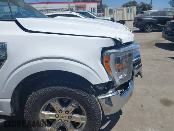 2022 Ford F-150 XL z VIN 1FTFW1ED7NFB06461, wystawiony jako IAAI lot #42878999 z przebiegiem 41 087 mil mil oraz . Historia ofert i sprzedaży dostępna na DreamBid. Obrazek 6.