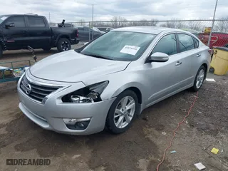 2015 Nissan Altima 2.5 with VIN 1N4AL3AP5FC262974, listed as a IAAI auction lot 41876216 with 96,977 mi miles. Bid and sale history available at carsss.com. Image 17.