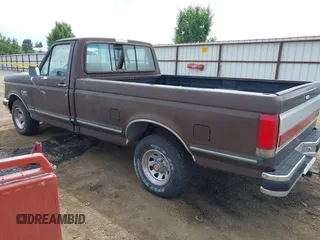 1990 Ford F-150 с VIN 1FTEF15Y7LPA09959, выставлен на аукционе IAAI как лот 42531399 с пробегом 55 575 миль миль и . История ставок и продаж доступна на DreamBid. Изображение 3.