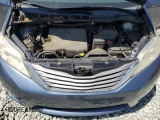2015 Toyota Sienna XLE with VIN 5TDYK3DCXFS676402, listed as a Copart auction lot 54733845 with 173,044 mi miles and Salvage Title. Bid and sale history available at DreamBid. Image 12.