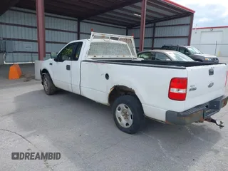 2006 Ford F-150 XL with VIN 1FTPF12V26KD98353, listed as a IAAI auction lot 42373225 with Not provided miles and . Bid and sale history available at DreamBid. Image 3.