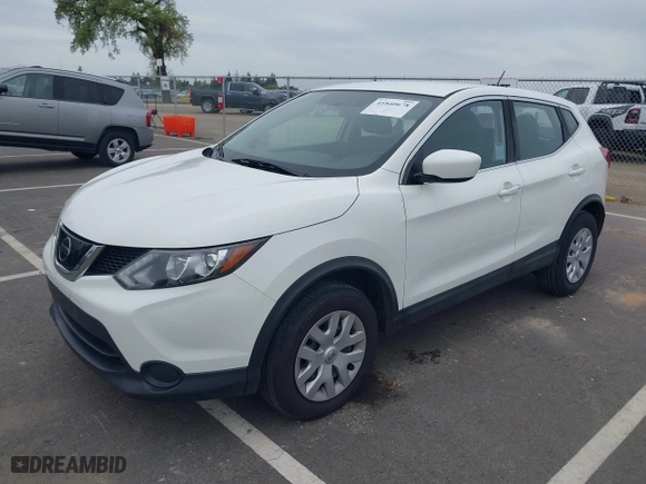 2019 Nissan Rogue Sport SV with VIN JN1BJ1CP7KW239410, listed as a IAAI auction lot 41840678 with 68,307 mi miles. Bid and sale history available at carsss.com. Image 17.