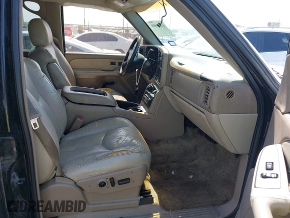 2003 Chevrolet Tahoe LS with VIN 1GNEK13Z03J140250, listed as a IAAI auction lot 41963680 with 281,716 mi miles and . Bid and sale history available at DreamBid. Image 5.