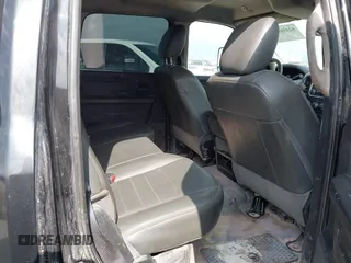 2018 Ram 2500 Tradesman with VIN 3C6UR5HL4JG287883, listed as a IAAI auction lot 42458530 with 100,826 mi miles and . Bid and sale history available at DreamBid. Image 8.