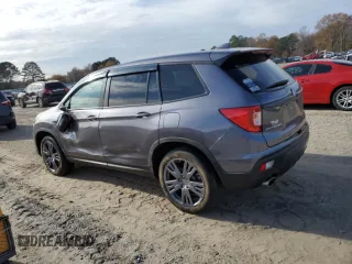 2021 Honda Passport EX-L with VIN 5FNYF7H54MB011715, listed as a Copart auction lot 84494244 with 33,264 mi miles and Salvage Title. Bid and sale history available at carsss.com. Image 2.