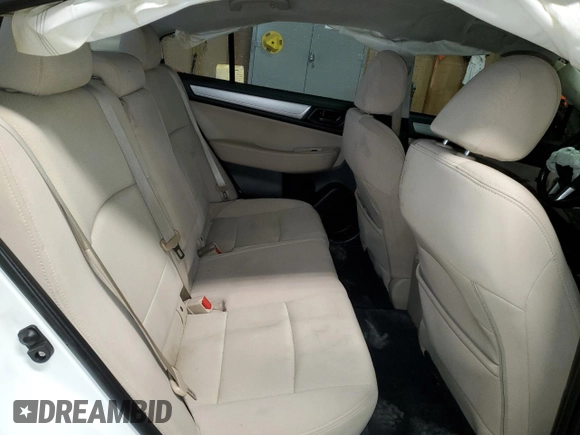 2017 Subaru Legacy z VIN 4S3BNAA62H3042134, wystawiony jako Copart lot #44143945 z przebiegiem 135 669 mil mil oraz Szkoda całkowita • Salvage title. Historia ofert i sprzedaży dostępna na DreamBid. Obrazek 10.
