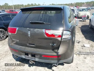 2011 Lincoln MKX with VIN 2LMDJ6JK1BBJ11840, listed as a IAAI auction lot 41769107 with 202,313 mi miles. Bid and sale history available at carsss.com. Image 16.