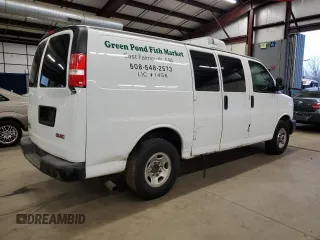 2016 GMC Savana Cargo Van with VIN 1GTW7AFF6G1206452, listed as a Copart auction lot 89157585 with 205,242 mi miles and Clean Title. Bid and sale history available at carsss.com. Image 3.