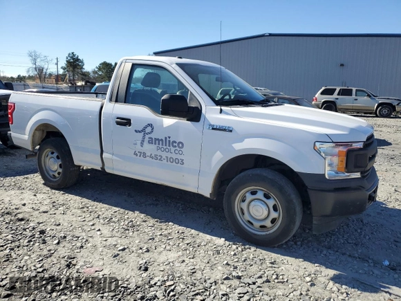 2019 Ford F-150 XL with VIN 1FTMF1CB3KKE88029, listed as a Copart auction lot 38526814 with 99,657 mi miles and Salvage title. Bid and sale history available at DreamBid. Image 4.