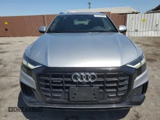 2019 Audi Q8 Premium Plus z VIN WA1EVAF13KD021055, wystawiony jako Copart lot #51812235 z przebiegiem 96 502 mil mil oraz Czysty tytuł • Clean title. Historia ofert i sprzedaży dostępna na DreamBid. Obrazek 5.