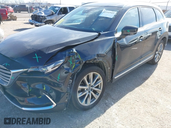 2017 Mazda CX-9 Grand Touring with VIN JM3TCBDYXH0131388, listed as a IAAI auction lot 41252943 with 61,027 mi miles. Bid and sale history available at carsss.com. Image 6.