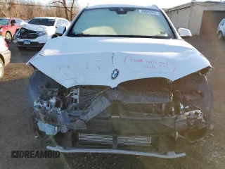 2017 BMW X1 xDrive28i with VIN WBXHT3C39H5F84369, listed as a Copart auction lot 68940992 with 92,054 mi miles. Bid and sale history available at carsss.com. Image 5.