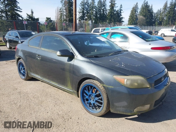 2006 Scion tC with VIN JTKDE177860107651, listed as a IAAI auction lot 41753758 with 212,401 mi miles. Bid and sale history available at carsss.com. Image 1.