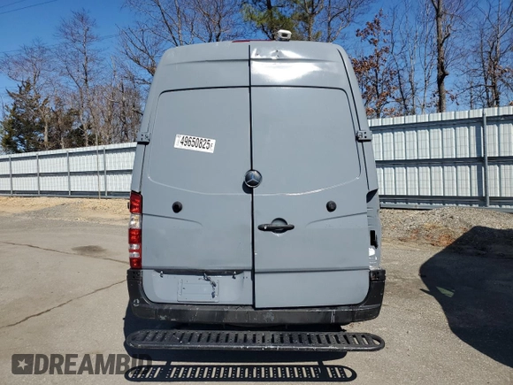 2011 Mercedes-Benz Sprinter with VIN WD3PE8CB3B5596913, listed as a Copart auction lot 49650825 with Not Provided miles and Salvage Title. Bid and sale history available at carsss.com. Image 6.