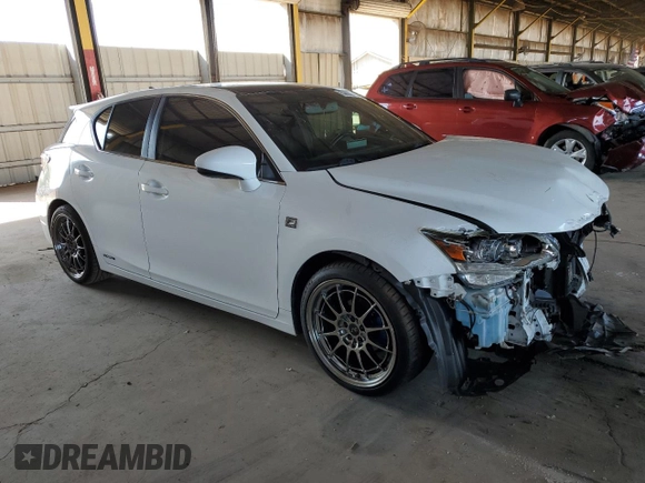 2015 Lexus CT 200h z VIN JTHKD5BH5F2222025, wystawiony jako Copart lot #52650175 z przebiegiem 88 800 mil mil oraz Szkody całkowita. Historia ofert i sprzedaży dostępna na DreamBid. Obrazek 4.