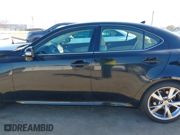 2009 Lexus IS 250 with VIN JTHBK262X92085324, listed as a IAAI auction lot 41625515 with 77,665 mi miles. Bid and sale history available at carsss.com. Image 14.