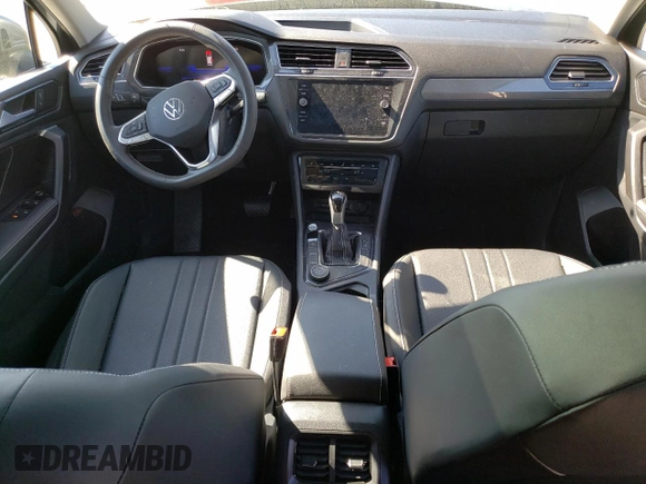 2023 Volkswagen Tiguan SE with VIN 3VVMB7AX6PM083524, listed as a Copart auction lot 56631685 with 18,705 mi miles and Salvage title. Bid and sale history available at DreamBid. Image 8.