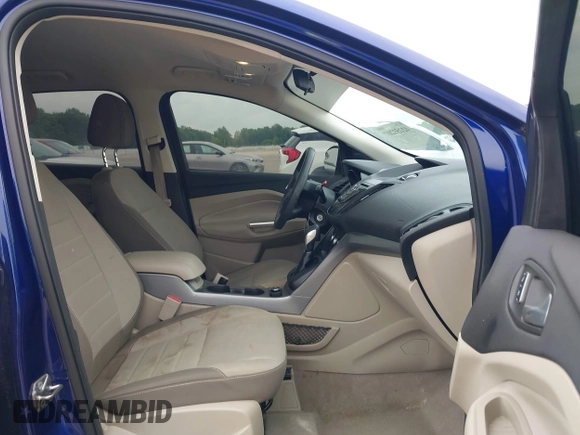 2016 Ford Escape SE z VIN 1FMCU0GX3GUC82461, wystawiony jako IAAI lot #42259207 z przebiegiem 138 939 mil mil oraz . Historia ofert i sprzedaży dostępna na DreamBid. Obrazek 5.