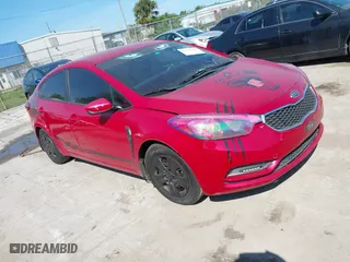 2016 Kia Forte LX with VIN KNAFK4A66G5510667, listed as a IAAI auction lot 41701919 with 165,361 mi miles. Bid and sale history available at carsss.com. Image 1.