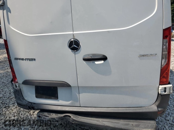 2022 Mercedes-Benz Sprinter Cargo with VIN W1Y40CHY1NT102227, listed as a Copart auction lot 64997704 with Not Provided miles and Salvage Title. Bid and sale history available at carsss.com. Image 10.