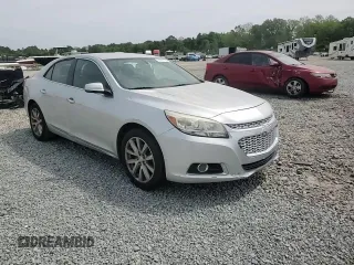 2014 Chevrolet Malibu LTZ with VIN 1G11H5SL1EF233528, listed as a Copart auction lot 53901135 with 177,585 mi miles and Salvage Title. Bid and sale history available at DreamBid. Image 13.