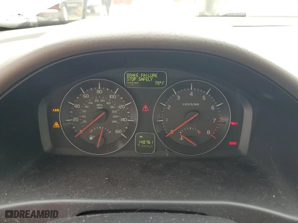 2011 Volvo V50 with VIN YV1672MW3B2606216, listed as a Copart auction lot 81331084 with 140,761 mi miles and Salvage Title. Bid and sale history available at carsss.com. Image 9.