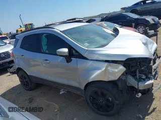 2021 Ford EcoSport SE z VIN MAJ3S2GE6MC438889, wystawiony jako IAAI lot #42250611 z przebiegiem 42 611 mil mil oraz . Historia ofert i sprzedaży dostępna na DreamBid. Obrazek 14.