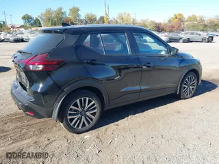 2023 Nissan Kicks SV with VIN 3N1CP5CV9PL558393, listed as a IAAI auction lot 40697756 with 31,375 mi miles. Bid and sale history available at carsss.com. Image 4.