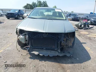 2009 Lincoln MKZ with VIN 3LNHM26T69R605122, listed as a IAAI auction lot 42580220 with 168,000 mi miles and . Bid and sale history available at DreamBid. Image 13.
