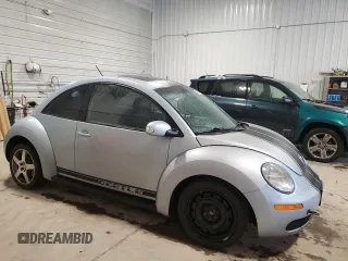 2009 Volkswagen New Beetle Coupe S with VIN 3VWRW31C99M503209, listed as a Copart auction lot 47556715 with 173,079 mi miles and Salvage Title. Bid and sale history available at carsss.com. Image 4.