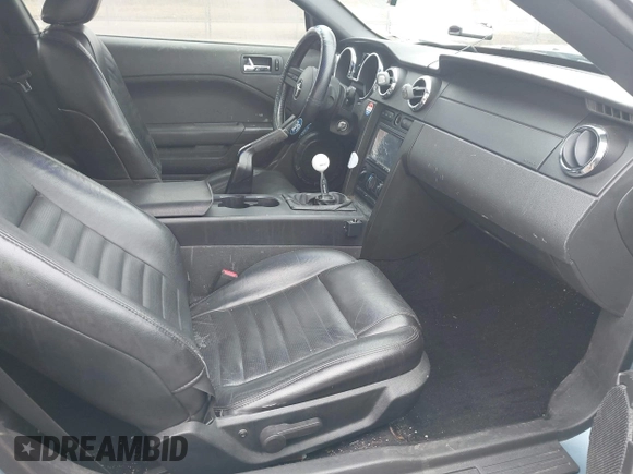 2005 Ford Mustang GT Deluxe with VIN 1ZVFT82H455116103, listed as a IAAI auction lot 41725405 with 108,928 mi miles and . Bid and sale history available at DreamBid. Image 5.