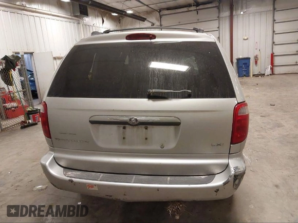 2002 Chrysler Town & Country LXi with VIN 2C4GP54L82R696630, listed as a IAAI auction lot 41730948 with 218,454 mi miles. Bid and sale history available at carsss.com. Image 12.