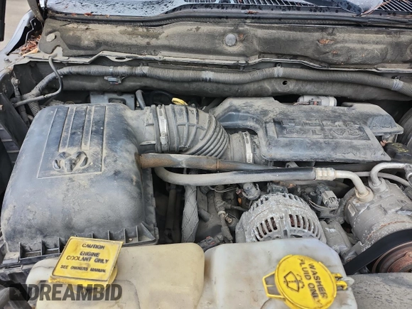 2008 Dodge 1500 SLT z VIN 1D7HA18288S599800, wystawiony jako Copart lot #61833145 z przebiegiem 153 953 mil mil oraz Czysty tytuł • Clean title. Historia ofert i sprzedaży dostępna na DreamBid. Obrazek 7.